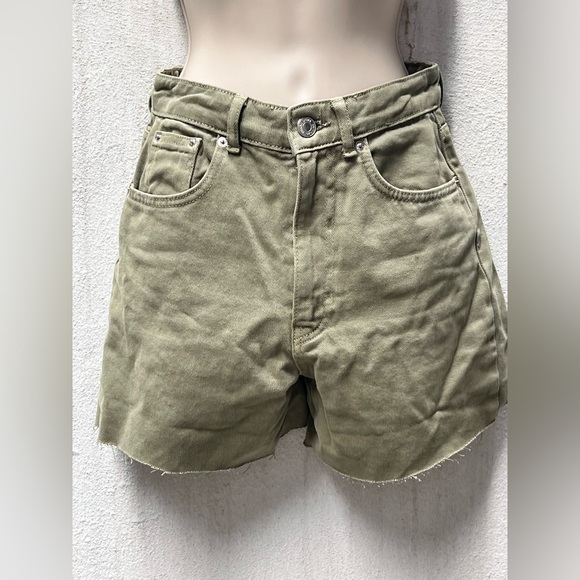 STRADIVARIUS Bermuda Denim Shorts - Picture 2 of 5
